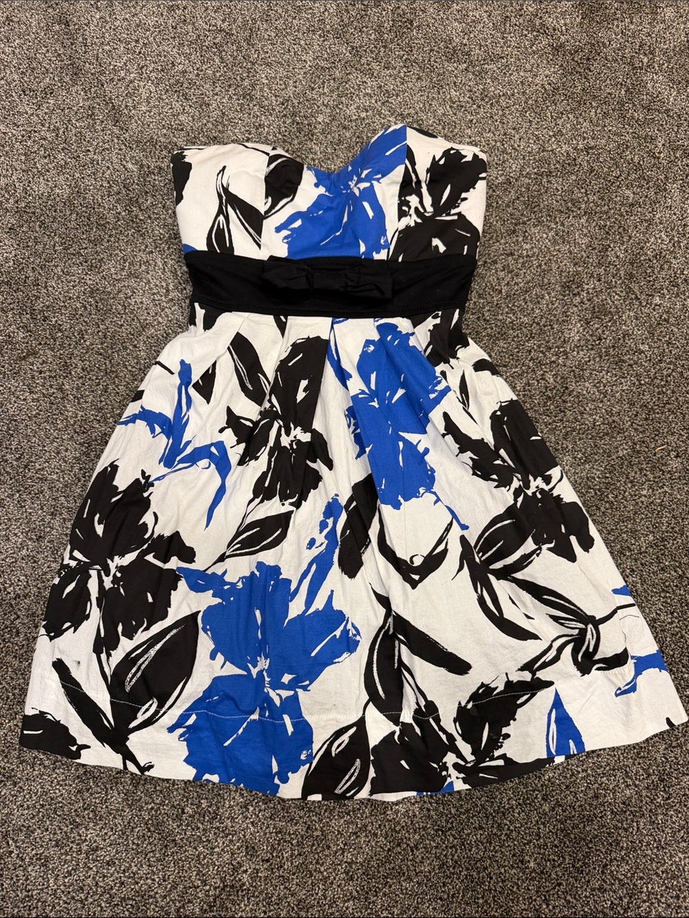 Ruby Rox Strapless Floral Dress in Blue, Black and White